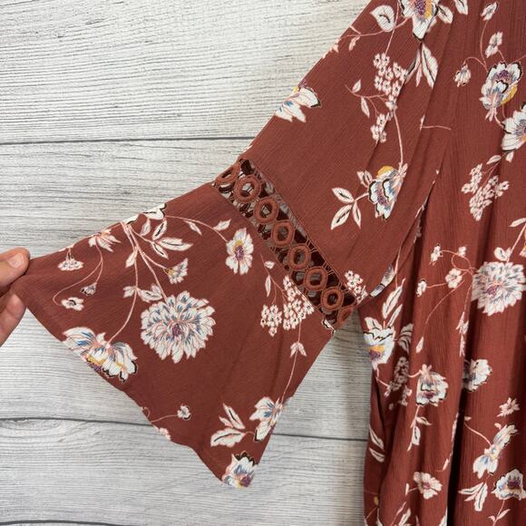 Maurices Plus Size Rust Floral Lace Trim Kimono Size 3X - Picture 2 of 8